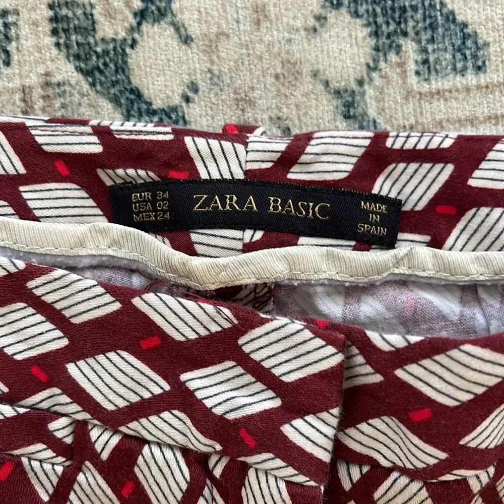 Zara Patterned Pants - Picture 3 of 6